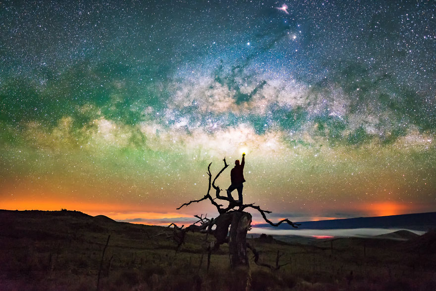Gyönyörködj te is a Hawaii fölötti csillagos égboltban - káprázatos fotók a Tejútrendszerről
