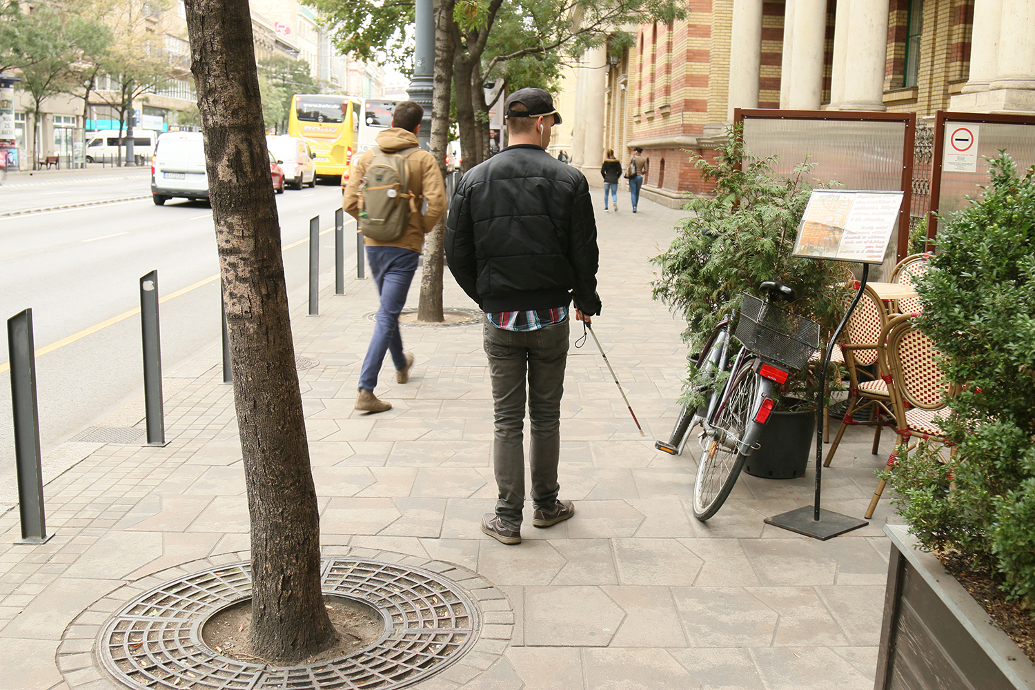 A vak ember számára Budapest egy elkeserítő akadálypálya