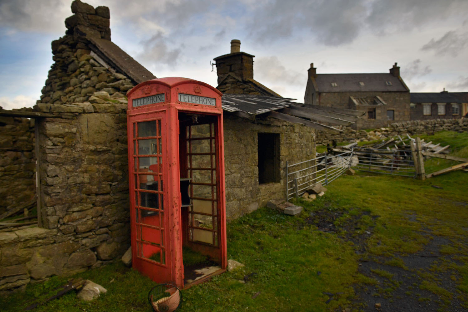 Mindössze harmincan lakják ezt a mesés kis skót szigetet - fotók Mindössze harmincan lakják ezt a mesés kis skót szigetet - fotók