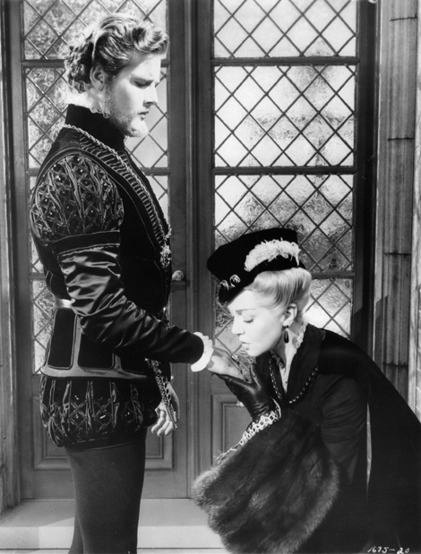 Csak az nem volt, aki nem is akart lenni – 89 éves Roger Moore