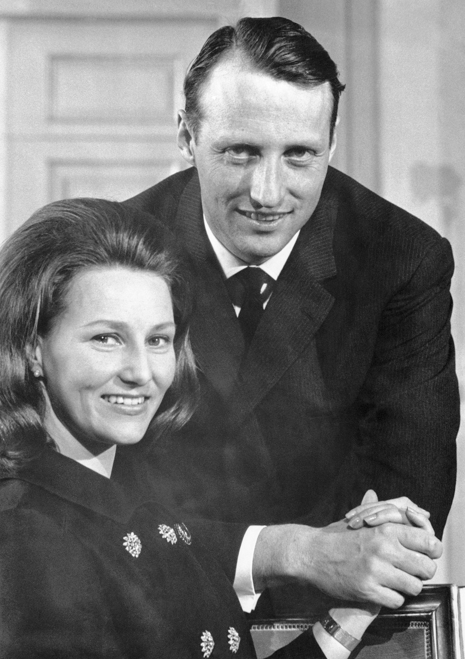 Norvégia királya házasság helyett a szerelmet választotta Norvégia királya házasság helyett a szerelmet választotta