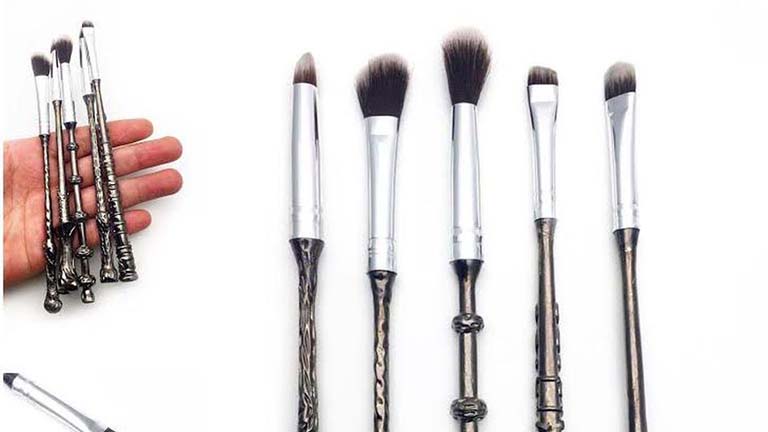 Varázsold magad gyönyörűvé Harry Potteres sminkecsetekkel