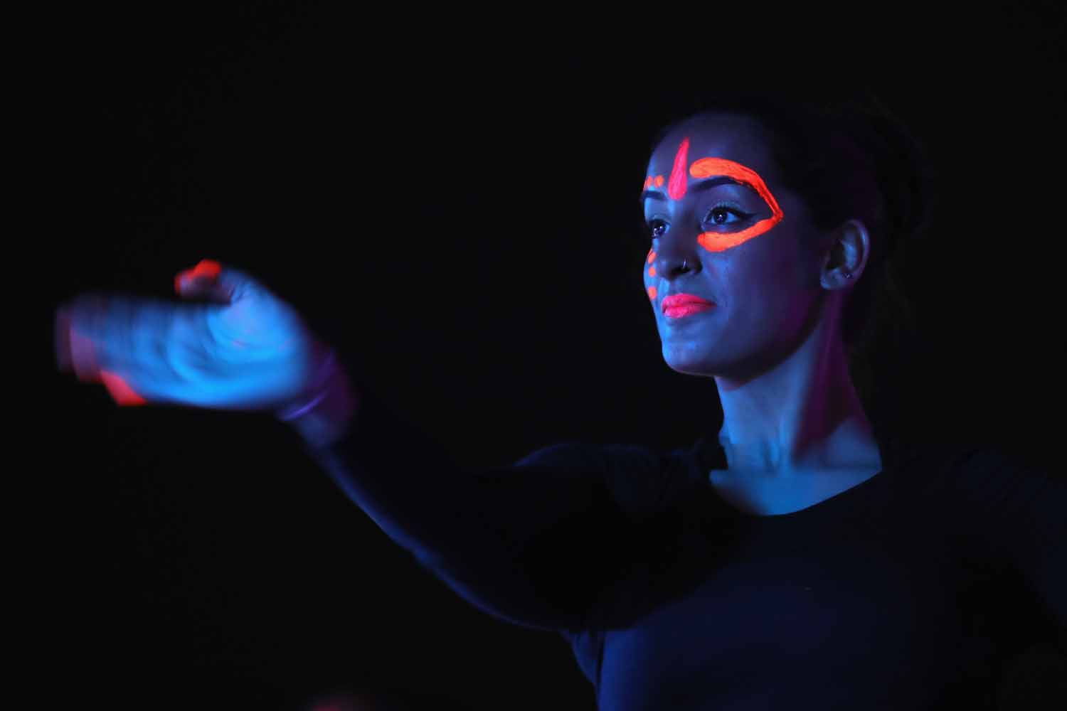 Káprázatos fényár vonult végig a fél világon Káprázatos fényár vonult végig a fél világon