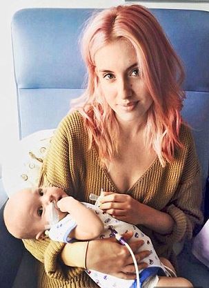 Átrepülte a fél világot, hogy megmentse egy haldokló baba életét 