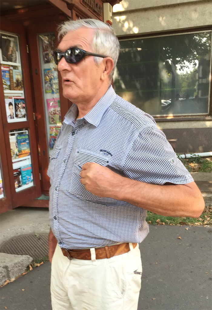 Téged is zaklatott ez a férfi?