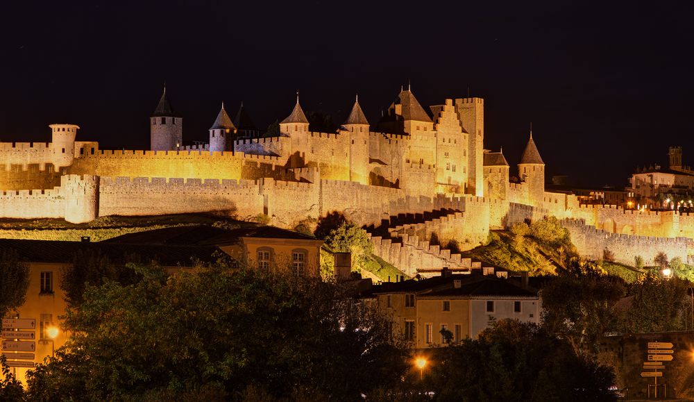 A világ 10 legszebb fallal körbevett városa, amit neked is látnod kell!