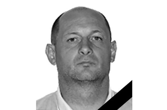 Összeomlott az agyonlőtt rendőr 17 éves lánya