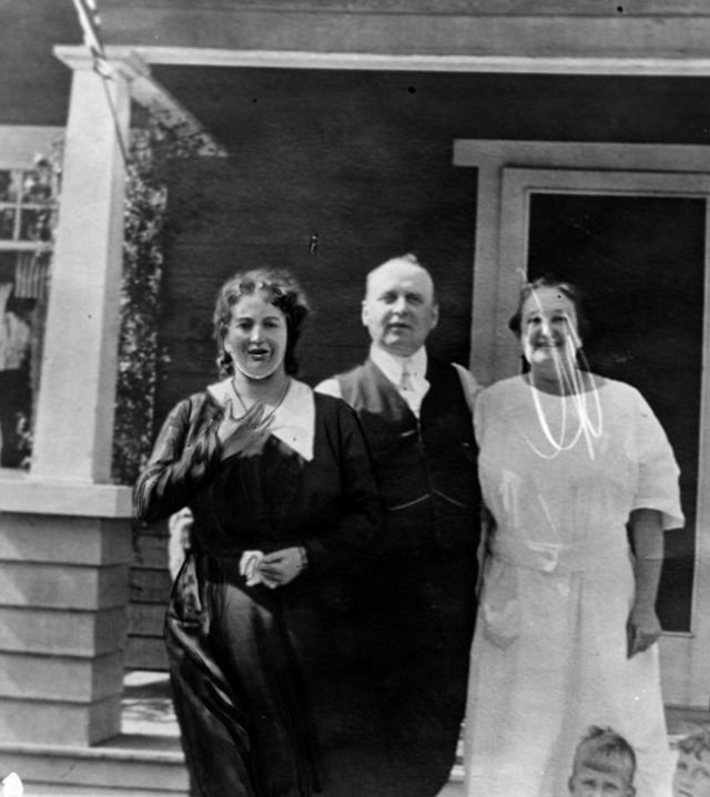 Éveken át a családi ház padlásán bújtatta szeretőjét a házas asszony