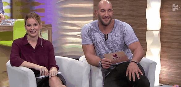 Mint két tojás: Voksán Virág és mamája