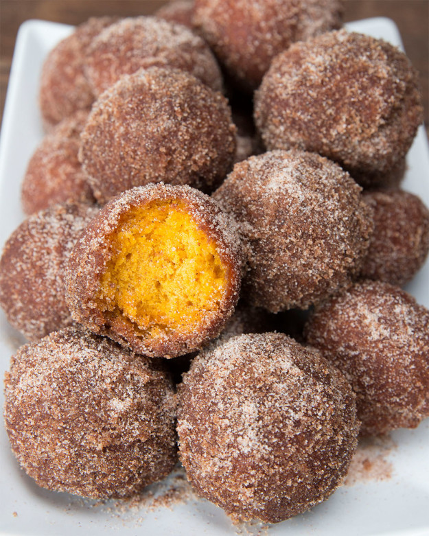 Sütőtökös-csokis fánkbombák, amikkel mindenkit levehetsz a lábáról