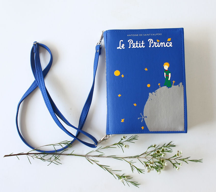 Ezekért a táskákért bolondulni fognak az irodalom szerelmesei