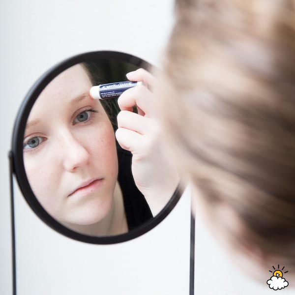 8 meglepő dolog, amire az ajakbalzsamot használhatod 8 meglepő dolog, amire az ajakbalzsamot használhatod