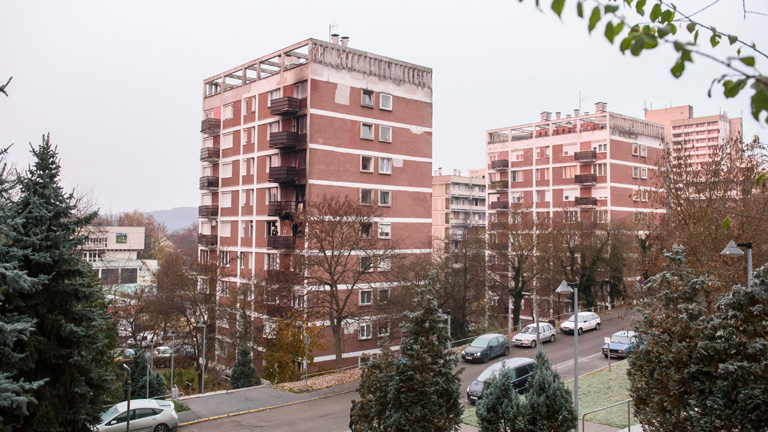 Itt vannak az első fotók a salgótarjáni tűzvészről! - 32 embert kellett kimenekíteni Itt vannak az első fotók a salgótarjáni tűzvészről! - 32 embert kellett kimenekíteni