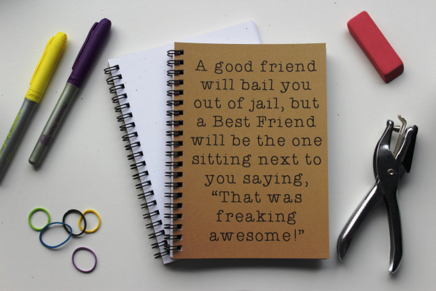 10 ajándék, amit csakis a legeslegjobb barátok adhatnak egymásnak