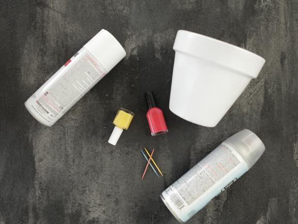 DIY: Készíts káprázatos, márványos kaspókat!