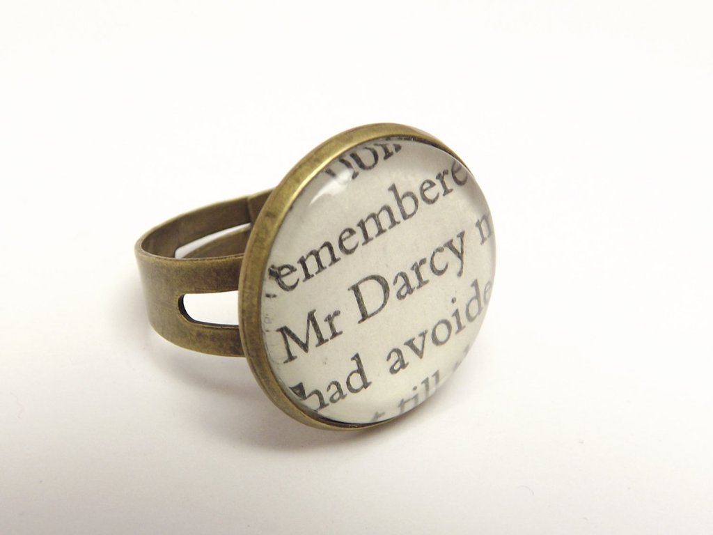 12 szuper dekorációs ötlet régi könyvekből