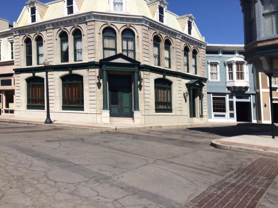 Elmentünk a képzeletbeli Stars Hollow-ban, ahol a Szívek szállodáját forgatják - exkluzív fotók