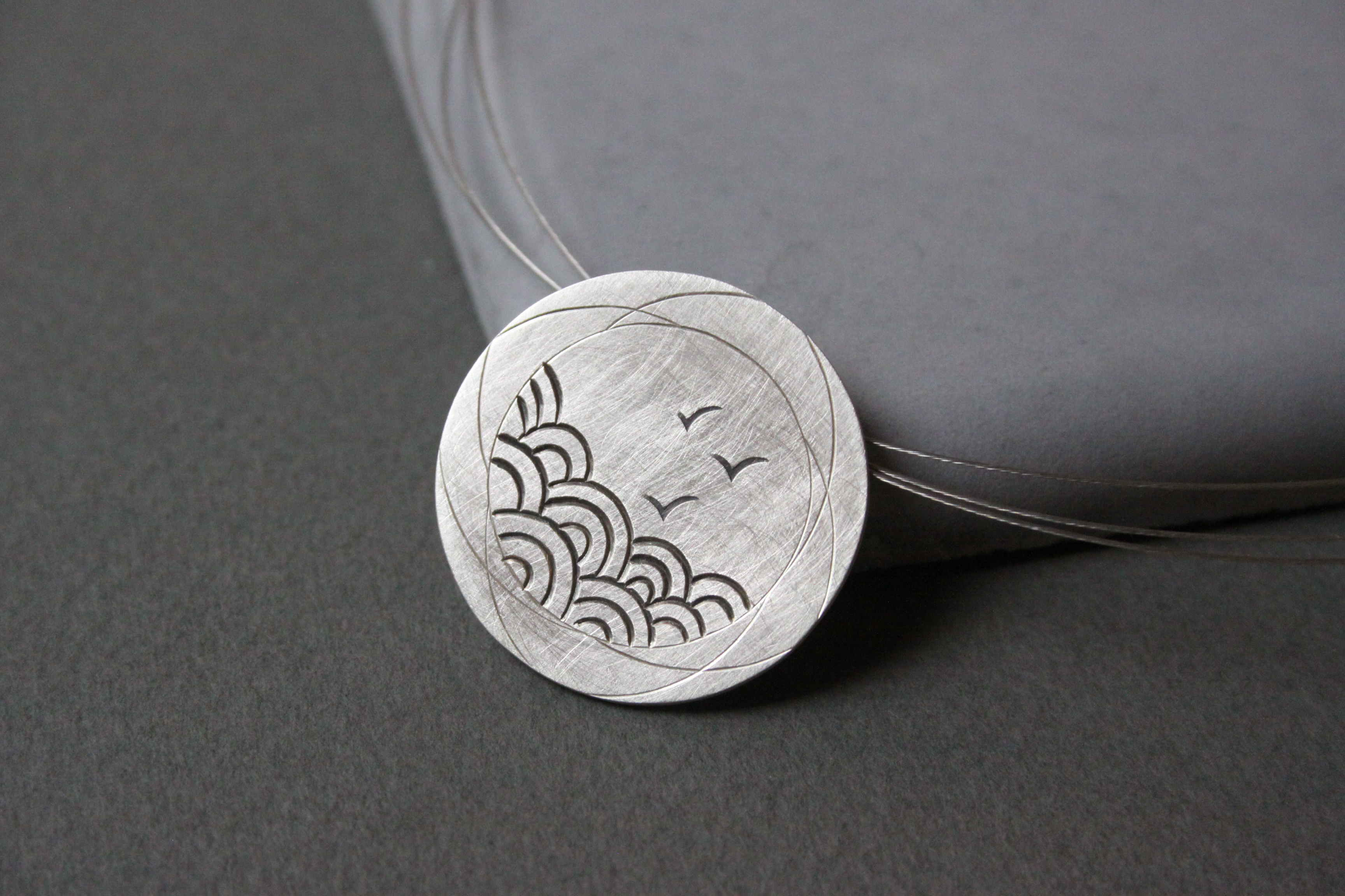 5 izgalmas ezüstékszer magyar tervezőktől