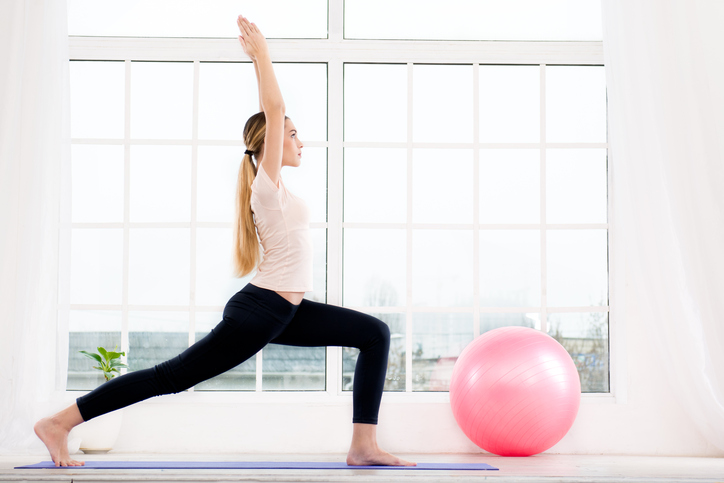 Minden nőnek végeznie kellene ezt a 7 pózt