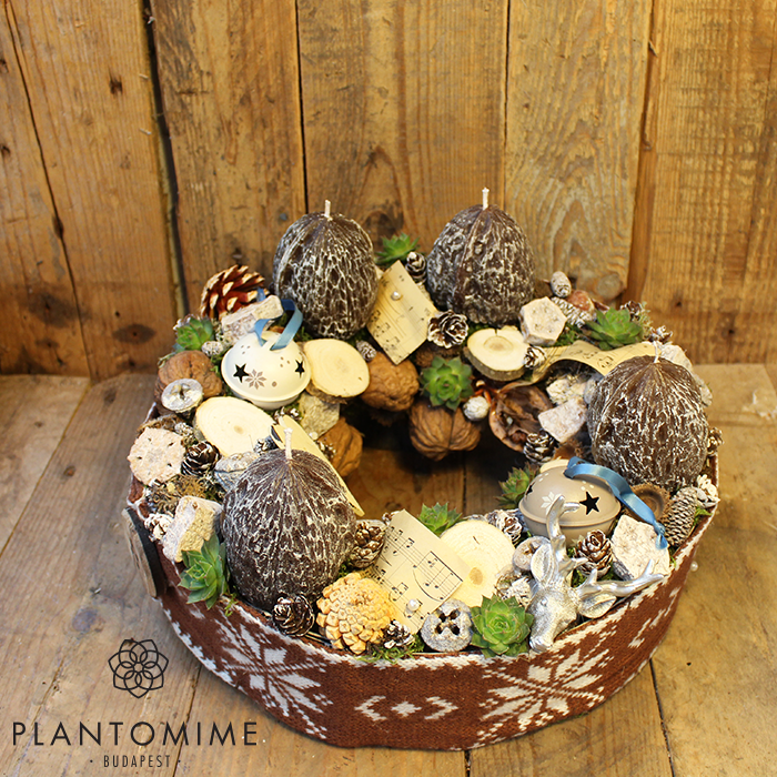 Ezektől leesik az állad! 20 adventi koszorú ajtóra és asztalra