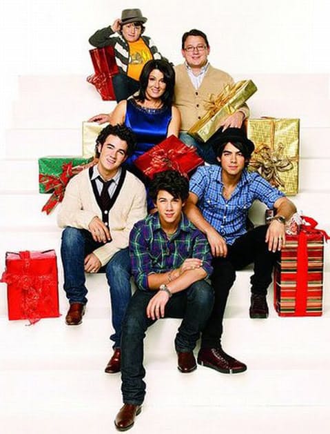 8 elképesztően bizarr karácsonyi fotó hírességekről