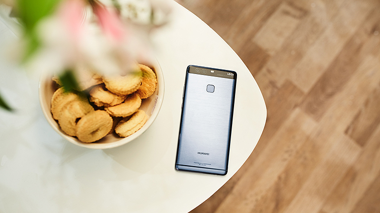 A mobilod megvár! Írd meg, hogy idén átéled a karácsonyi pillanatot és támogasd Te is a Pető Intézet növendékeit!(X)