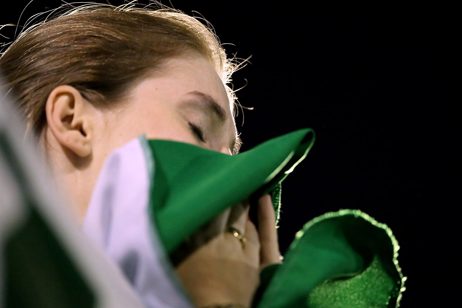 Így gyászolják a lezuhant gép brazil focistáit - megrendítő fotók Így gyászolják a lezuhant gép brazil focistáit - megrendítő fotók