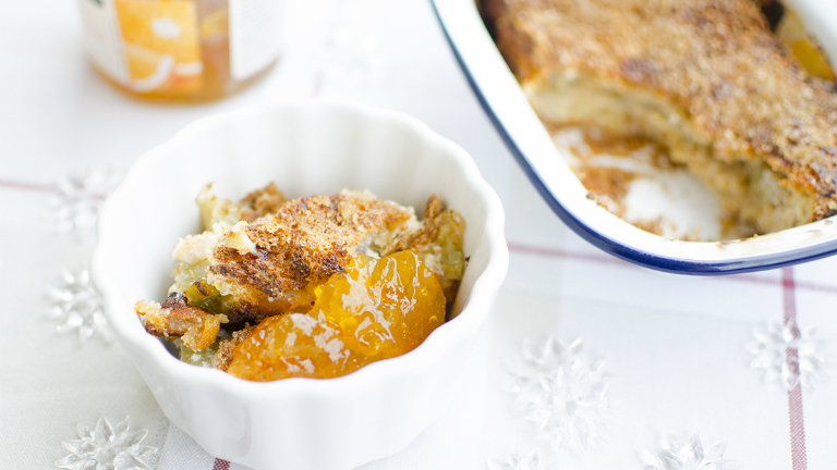 Kényeztető reggeli az ünnepekre: isteni karácsonyi kenyérpuding