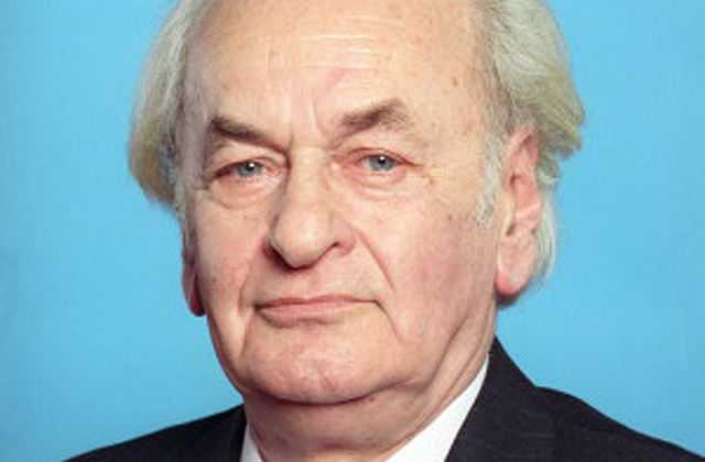 Elhunyt Lendvay Kamilló