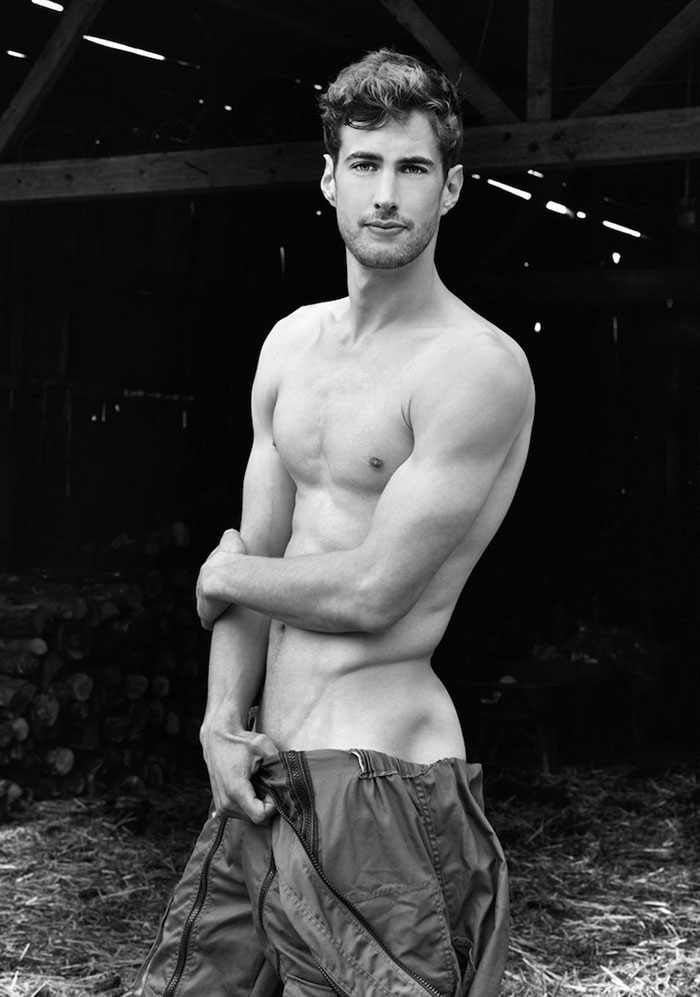 Izmos farmerfiúkkal van tele ez a 2017-es naptár Izmos farmerfiúkkal van tele ez a 2017-es naptár