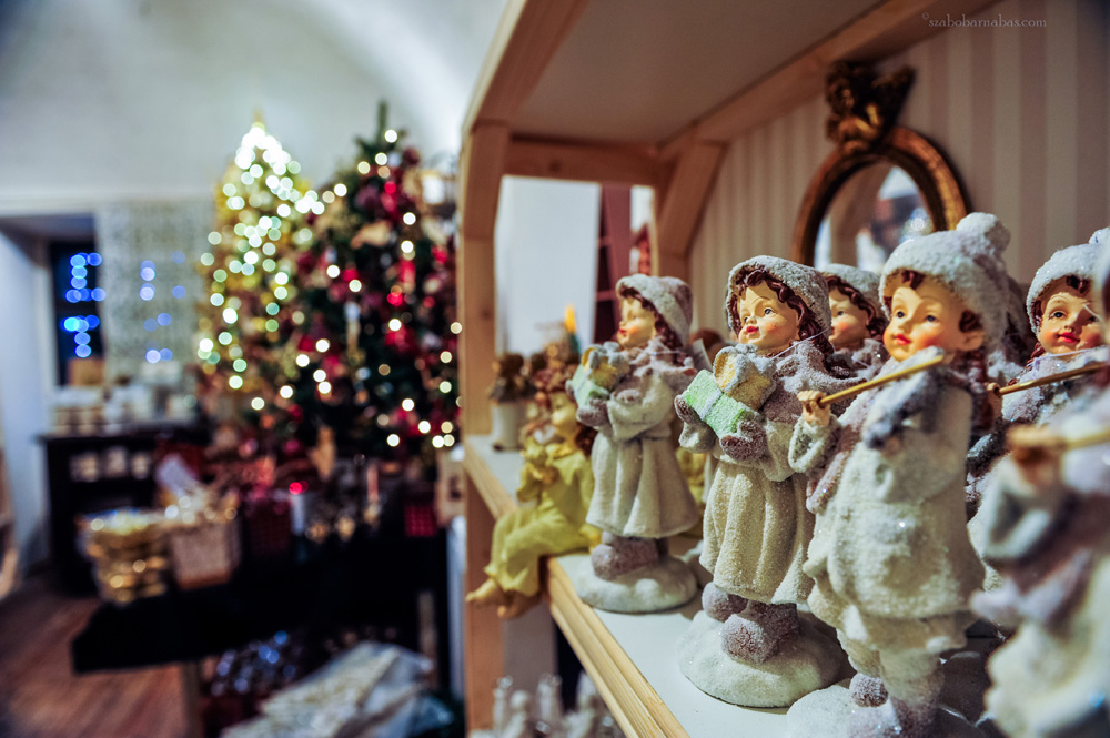 Ilyen lehet a mikulás főhadiszállása - a gödöllői Karácsonyházban jártunk