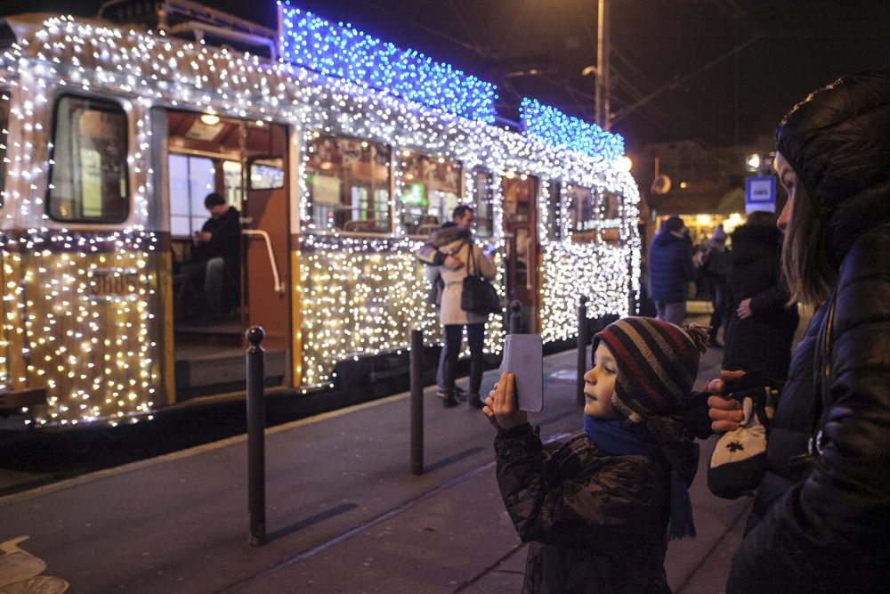 Sosem volt ragyogóbb Budapest mint most! - fotók