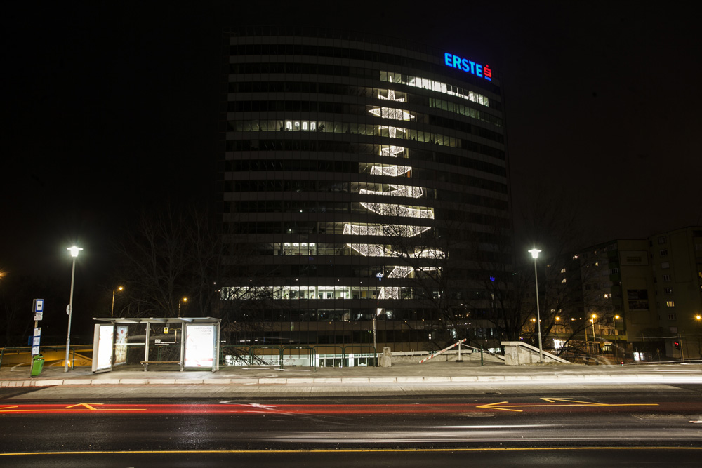 Sosem volt ragyogóbb Budapest mint most! - fotók