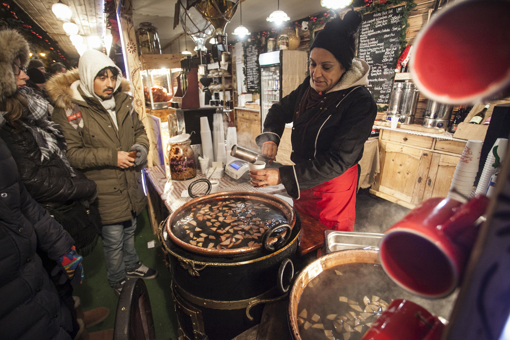 Sosem volt ragyogóbb Budapest mint most! - fotók