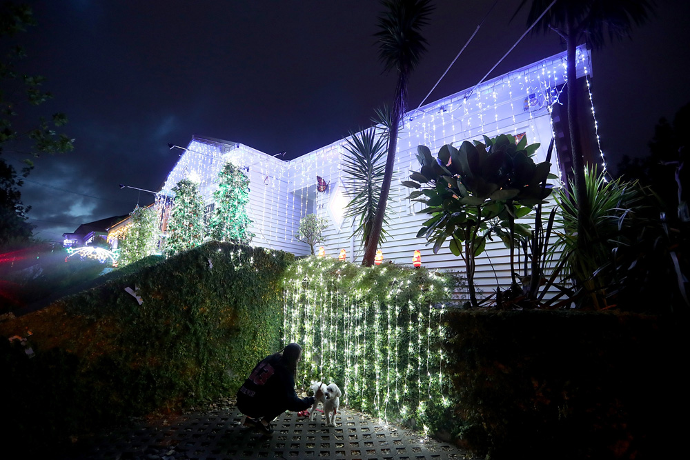 Franklin Road, a hely ahol a szomszédok sportot űznek a karácsonyi dekorációból Franklin Road, a hely ahol a szomszédok sportot űznek a karácsonyi dekorációból