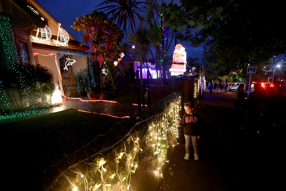 Franklin Road, a hely ahol a szomszédok sportot űznek a karácsonyi dekorációból Franklin Road, a hely ahol a szomszédok sportot űznek a karácsonyi dekorációból