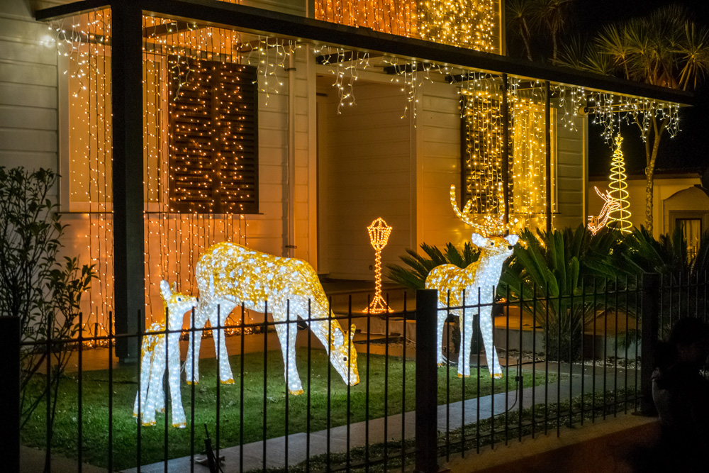 Franklin Road, a hely ahol a szomszédok sportot űznek a karácsonyi dekorációból Franklin Road, a hely ahol a szomszédok sportot űznek a karácsonyi dekorációból