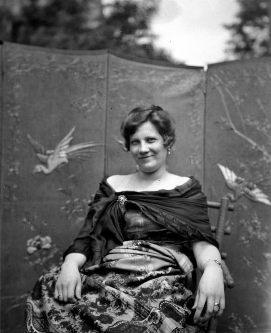 Ilyenek voltak a magyar lányok és asszonyok 1917-ben - galéria