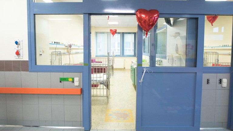 Az OTP Bank segítségével családbaráttá vált a Gyermekszív Központ