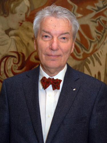 Vizi E. Szilveszterről nevezték el a kisbolygót