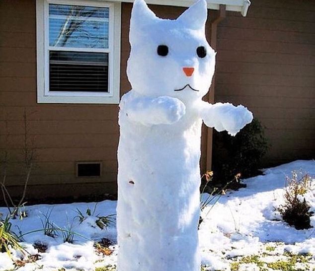 A jegesmedvétől Yodáig: bemutatjuk a világ legkreatívabb hóembereit A jegesmedvétől Yodáig: bemutatjuk a világ legkreatívabb hóembereit