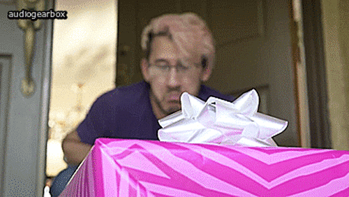 A túl sok karácsonyi ajándék nem tesz jót a gyereknek