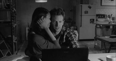 A ma 42 éves Bradley Cooper minden szempontból fordítva van bekötve