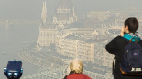 Szmogriadót rendeltek el Budapesten