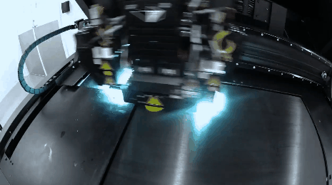 Mark Zuckerberg magyar kutyája menő kis szobrot kapott