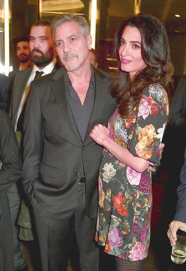 Ikreket vár a Clooney-család?