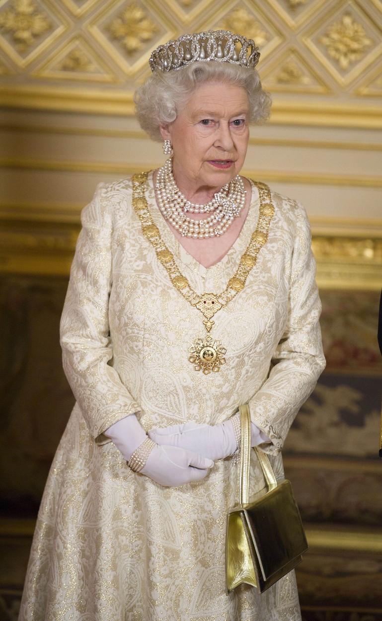 65 éve koronázták meg II. Erzsébetet 65 éve koronázták meg II. Erzsébetet