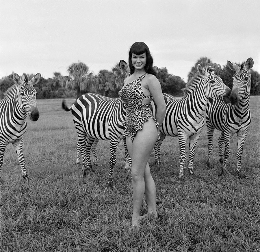 Soha nem látott meztelen kép került elő Bettie Page-ről