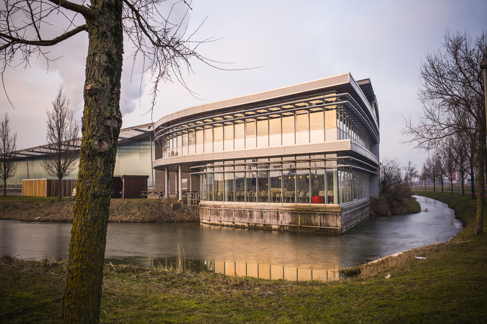 Hollandia égen-földön