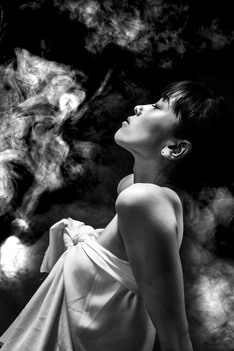 Az Operaház kulisszái mögé visznek Darab Dénes balett-táncos fotói Az Operaház kulisszái mögé visznek Darab Dénes balett-táncos fotói